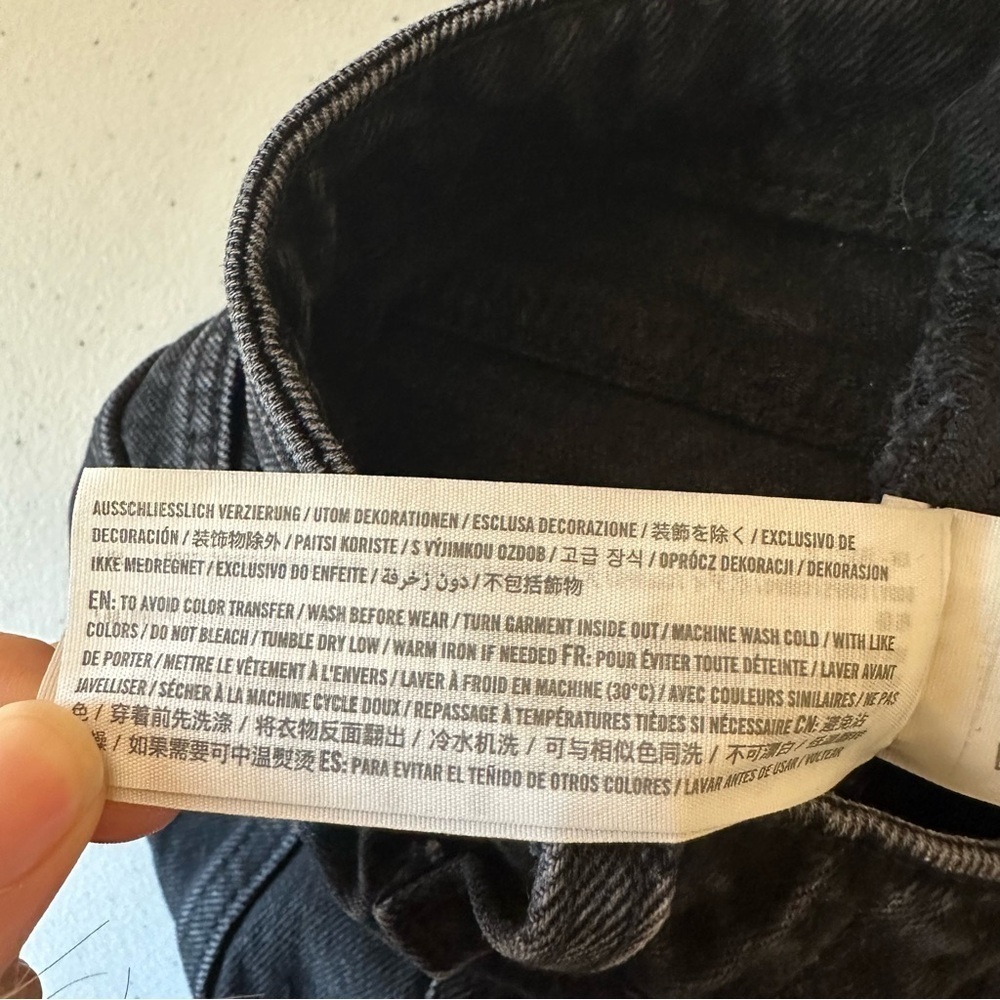 Abercrombie & Fitch Curve Love High Rise Mom Jean Black 29 8 Long Distressed - Picture 11 of 11